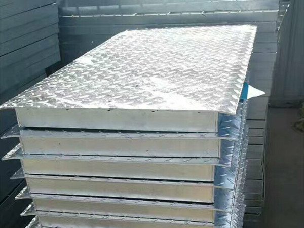 花紋鋼蓋板廠家,污水處理廠復合鋼格板 花紋鋼蓋板廠家,污水處理廠復合鋼格板